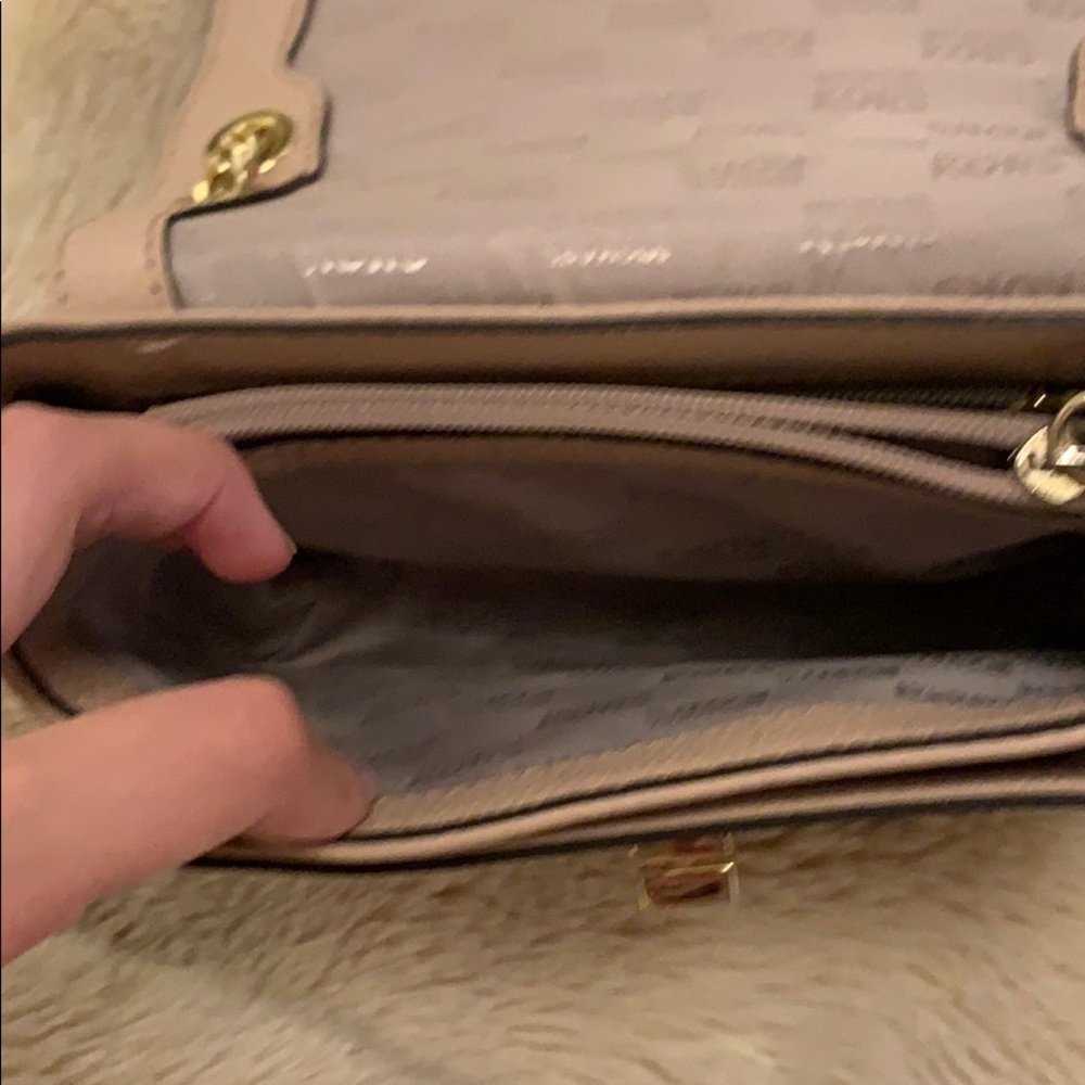 Purse - Picture 6 of 14